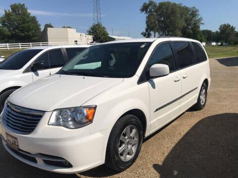 2013 Chrysler Town and Country for sale at Lanny's Auto in Winterset IA
