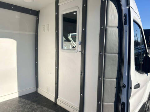 2023 Ford Transit