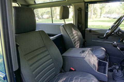 2000 Land Rover Defender