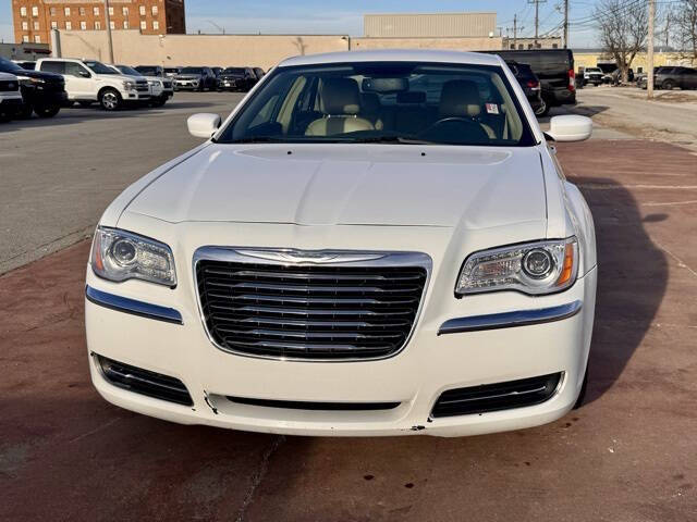 2013 Chrysler 300