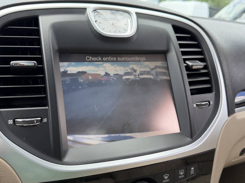 2014 Chrysler 300