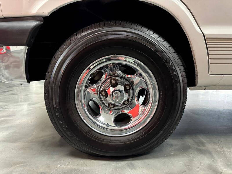 1997 Dodge Ram Van 2500