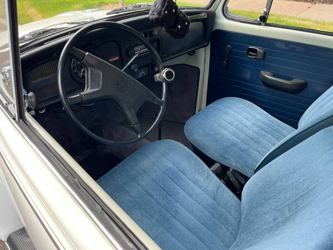 1972 Volkswagen Beetle 177