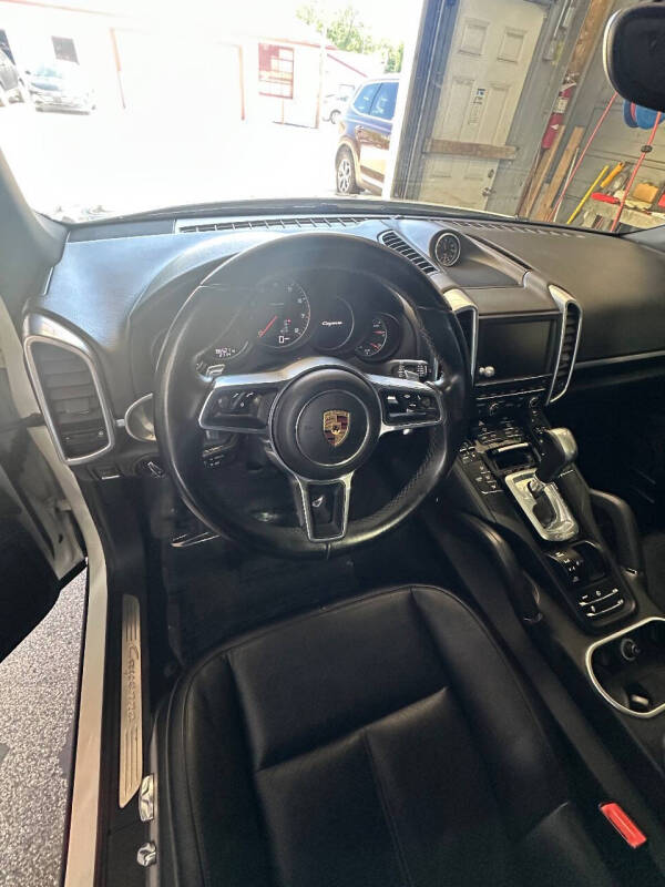 2016 Porsche Cayenne