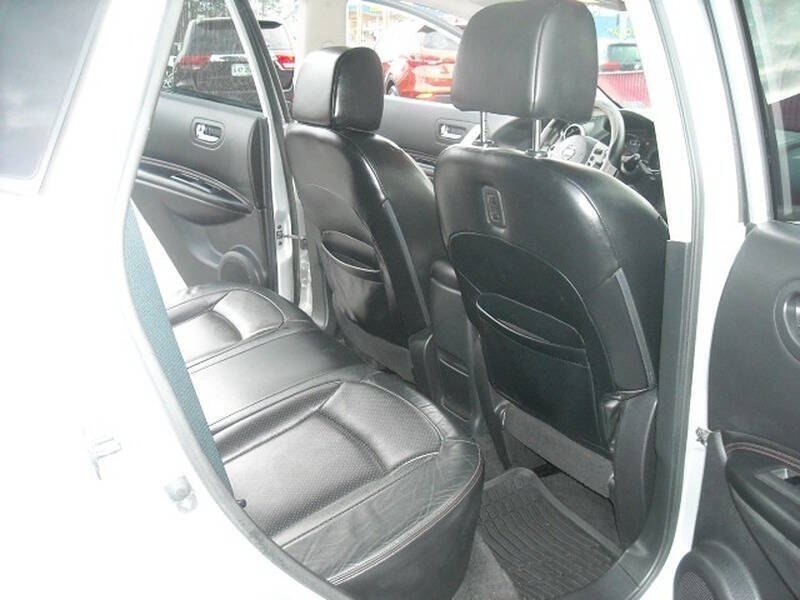 2011 Nissan Rogue SV