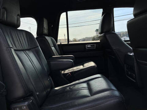 2017 Lincoln Navigator L Reserve