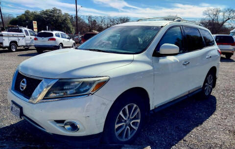 2013 Nissan Pathfinder for sale at Jackson Motors Used Cars in San Antonio TX