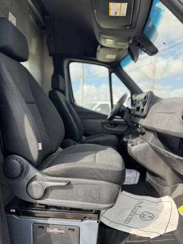 2019 Mercedes-Benz Sprinter 2500