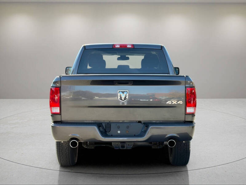 2016 RAM 1500 Express