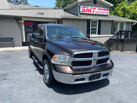 2017 RAM 1500 SLT