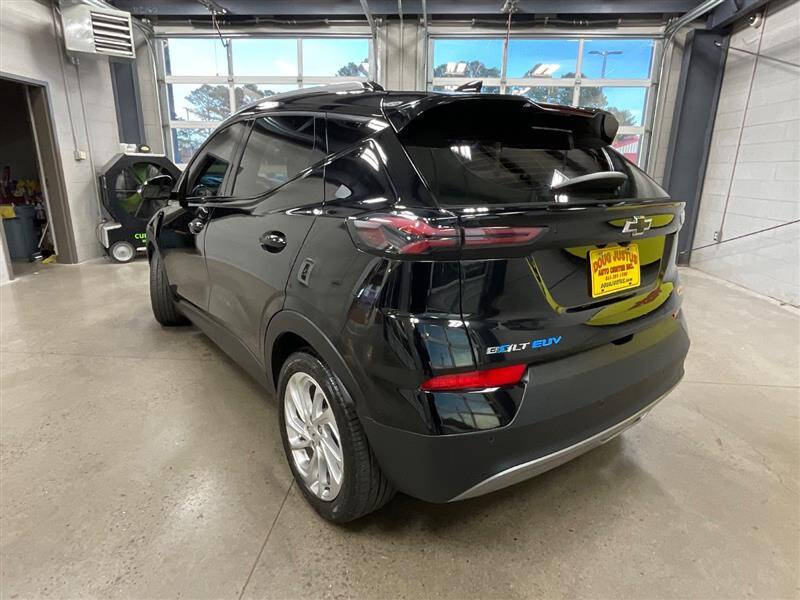 2023 Chevrolet Bolt EUV LT