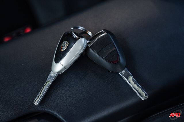 2005 Porsche 911 Carrera