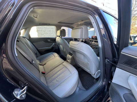 2017 Audi A4 2.0T quattro Premium Plus