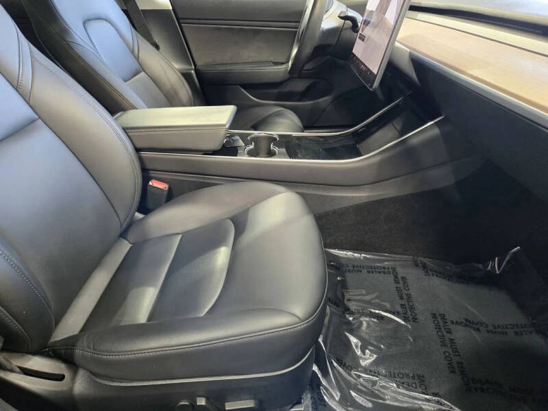 2018 Tesla Model 3 Mid Range