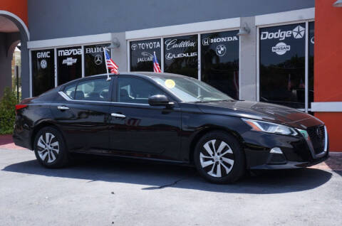 2020 Nissan Altima for sale at Car Depot in Miramar FL