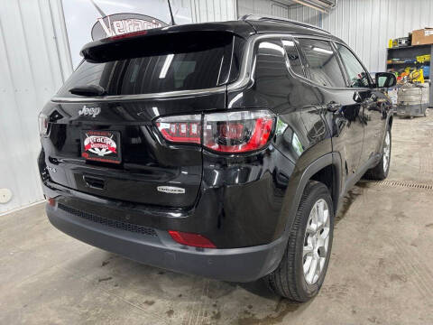 2023 Jeep Compass Latitude Lux