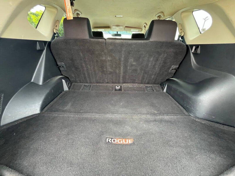 2015 Nissan Rogue Select S