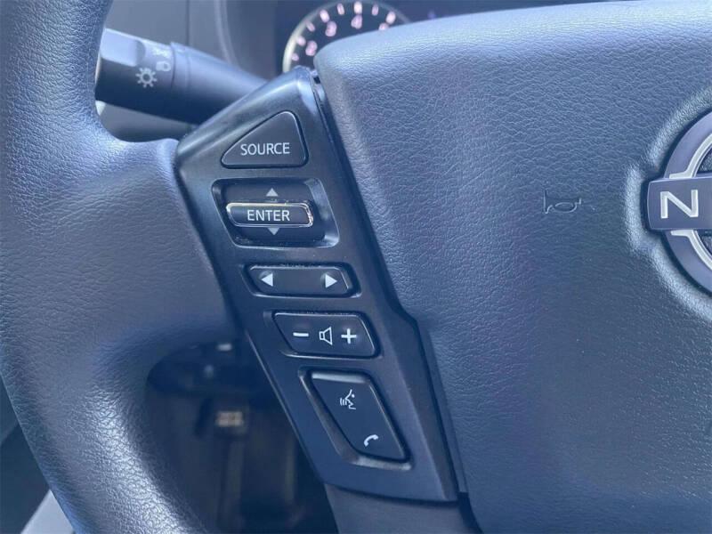 2023 Nissan Frontier SV