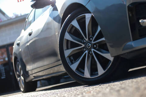 2019 Nissan Maxima Platinum