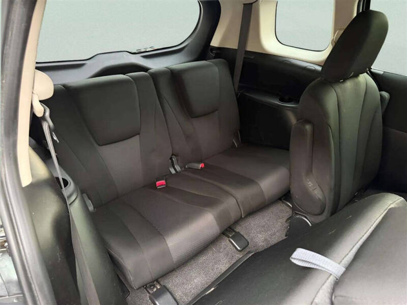 2015 Mazda MAZDA5 Sport