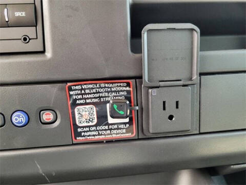 2025 Chevrolet Express 2500