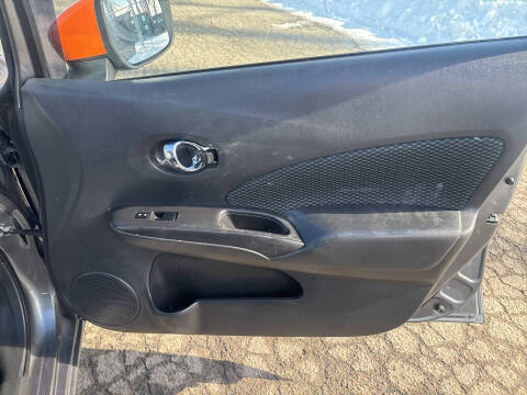 2016 Nissan Versa Note SV