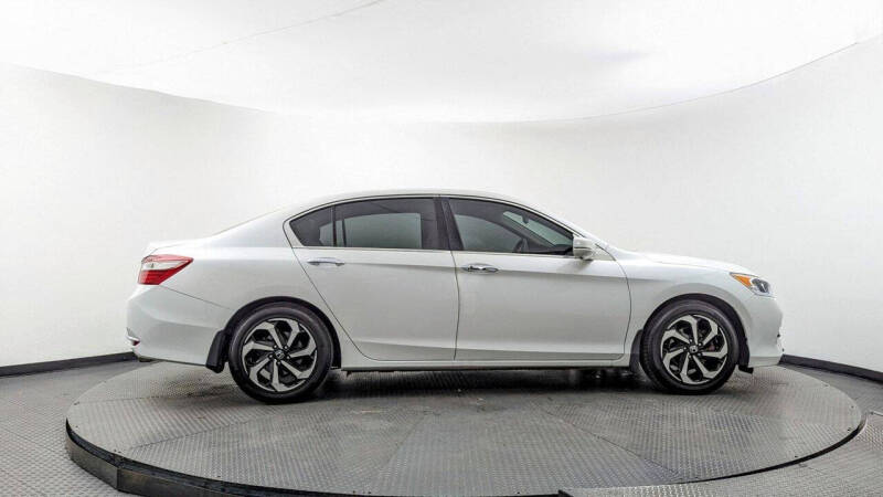 2017 Honda Accord EX