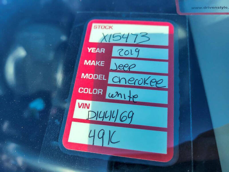 2019 Jeep Cherokee Latitude Plus