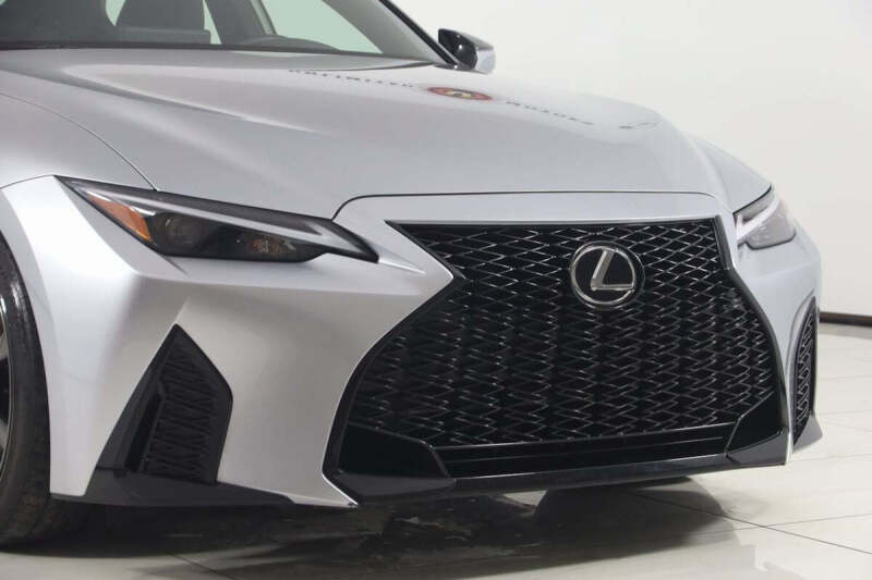 2024 Lexus IS 350 F SPORT Design