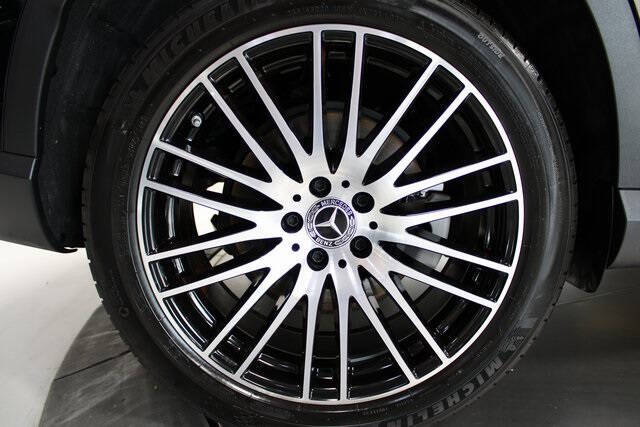 2024 Mercedes-Benz GLC GLC 300