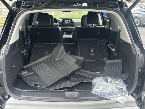 2025 Nissan Pathfinder Platinum