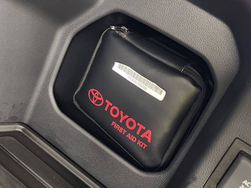 2025 Toyota 4Runner TRD Off-Road HV