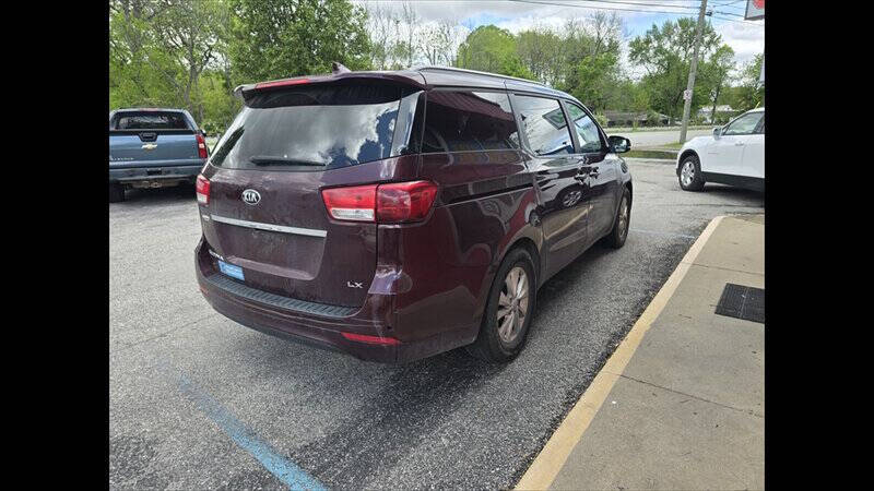 2016 Kia Sedona LX