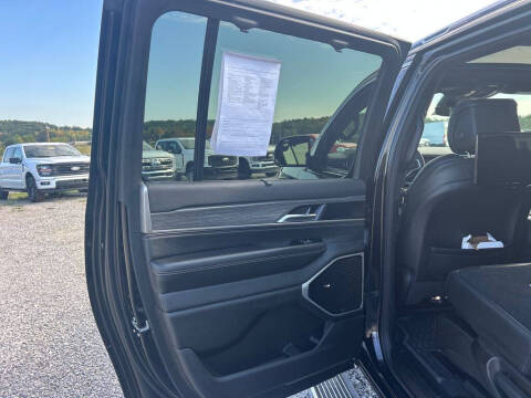 2024 Jeep Wagoneer L Series III