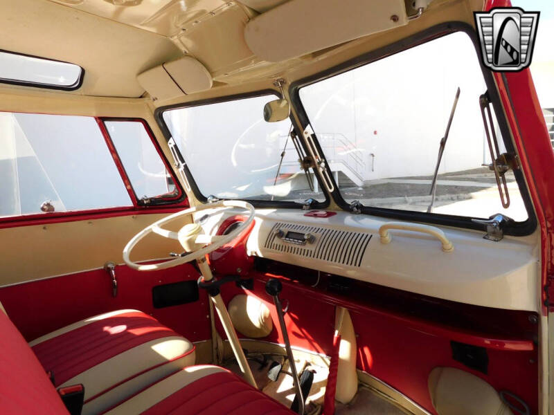 1975 Volkswagen Type 2