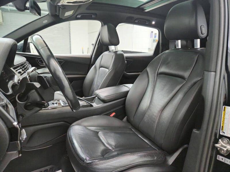 2017 Audi Q7 2.0T quattro Premium Plus