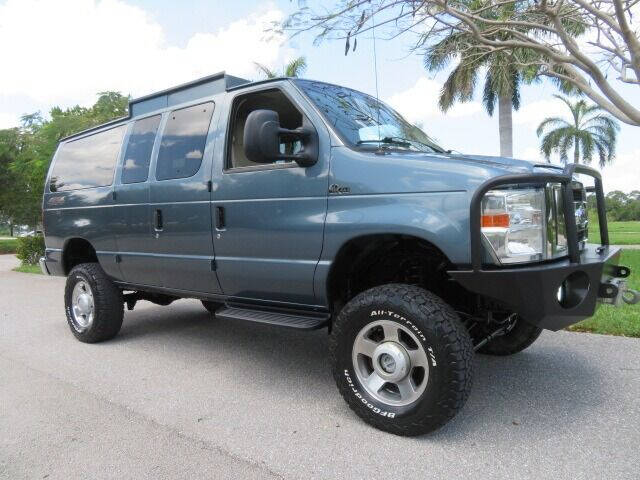 2013 Ford E-Series E-150 XLT