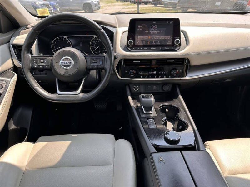 2021 Nissan Rogue SV