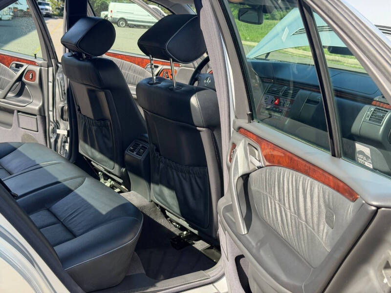 2002 Mercedes-Benz E-Class E 320
