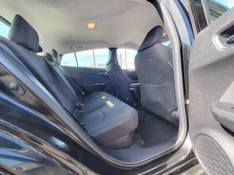 2017 Toyota Prius Two