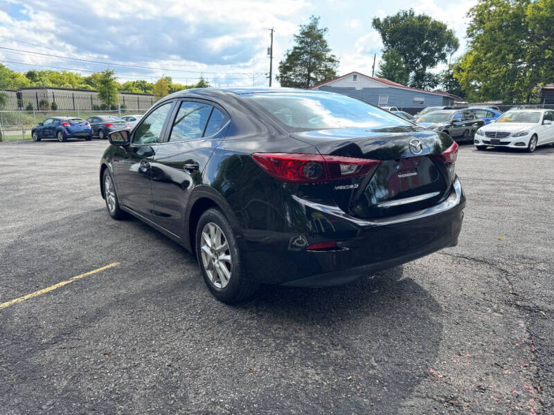 2016 Mazda MAZDA3 i Sport