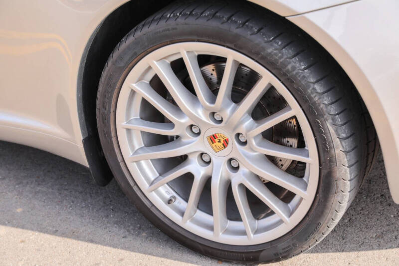 2010 Porsche 911 Carrera