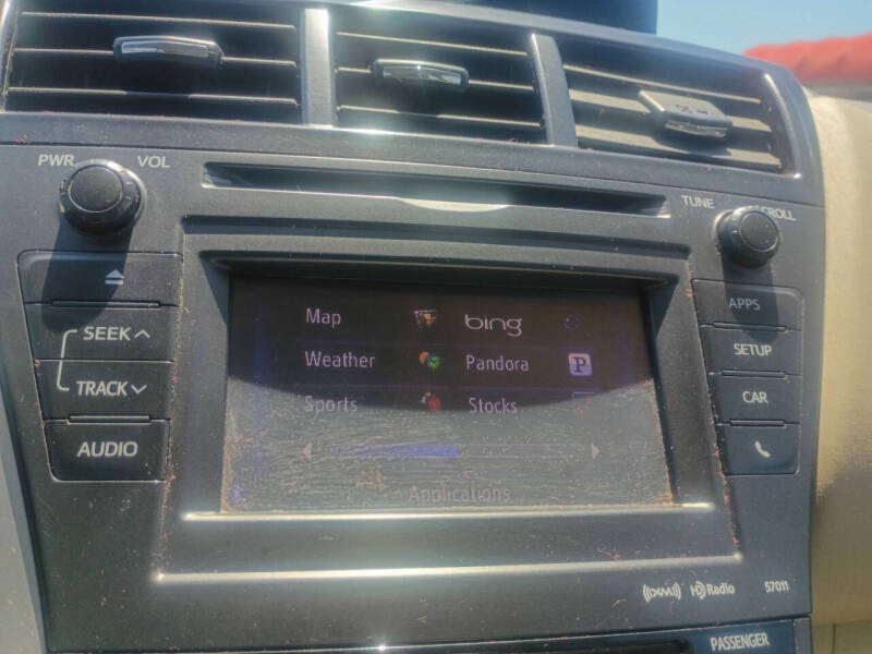 2012 Toyota Prius v