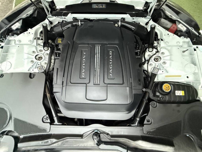 2018 Jaguar F-TYPE 340HP