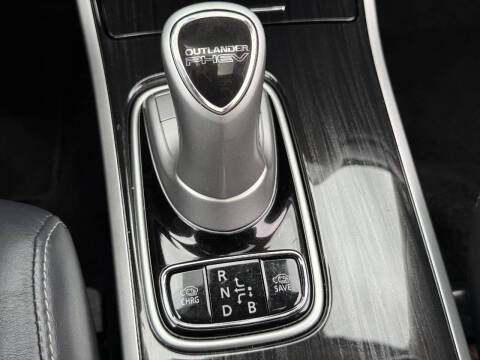 2018 Mitsubishi Outlander PHEV GT