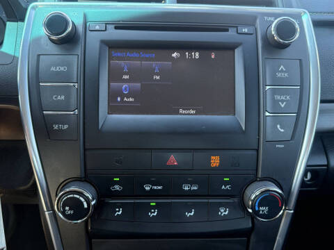 2016 Toyota Camry LE