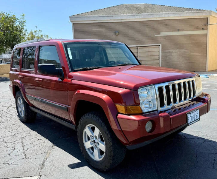 2008 Jeep Commander Sport