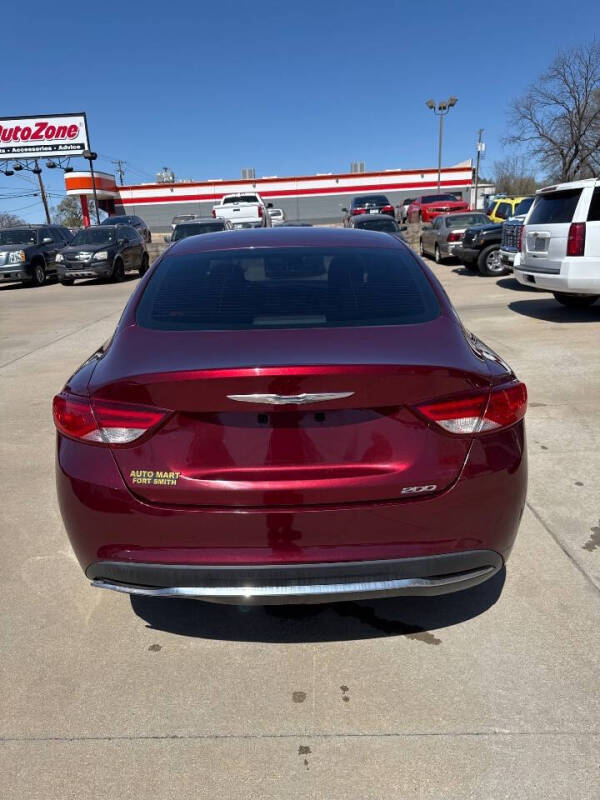 2015 Chrysler 200 Limited