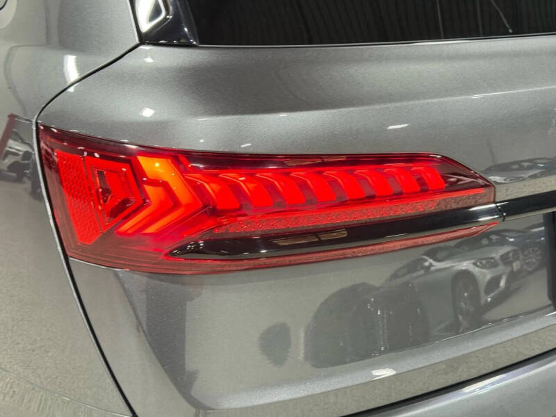 2024 Audi Q7 quattro Prestige 55 TFSI