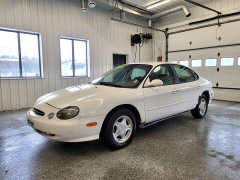1998 Ford Taurus for sale at Sand's Auto Sales in Cambridge MN